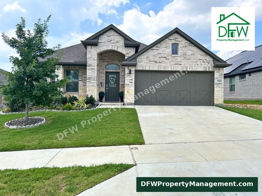 2508 Shakopee St, Fort Worth